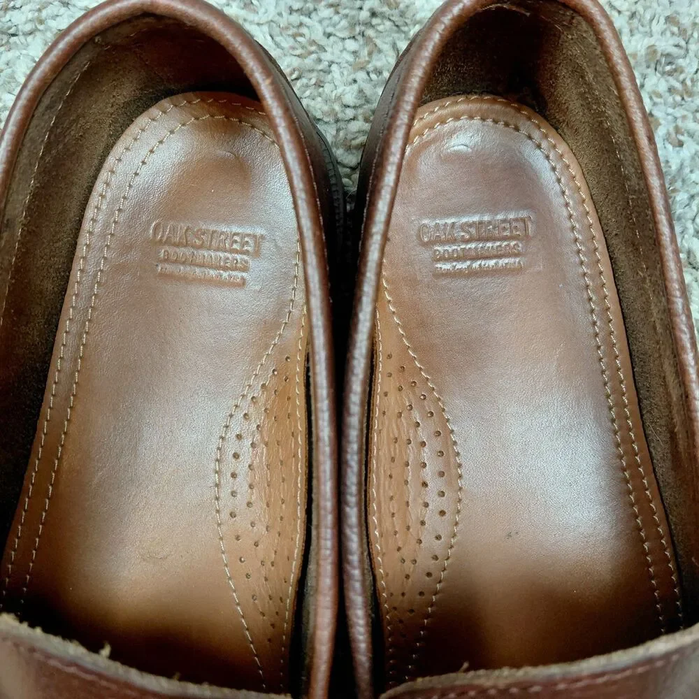 Oak Street Bootmakers Slip On Loafers Mens Size 10 D Brown Leather USA Shoes